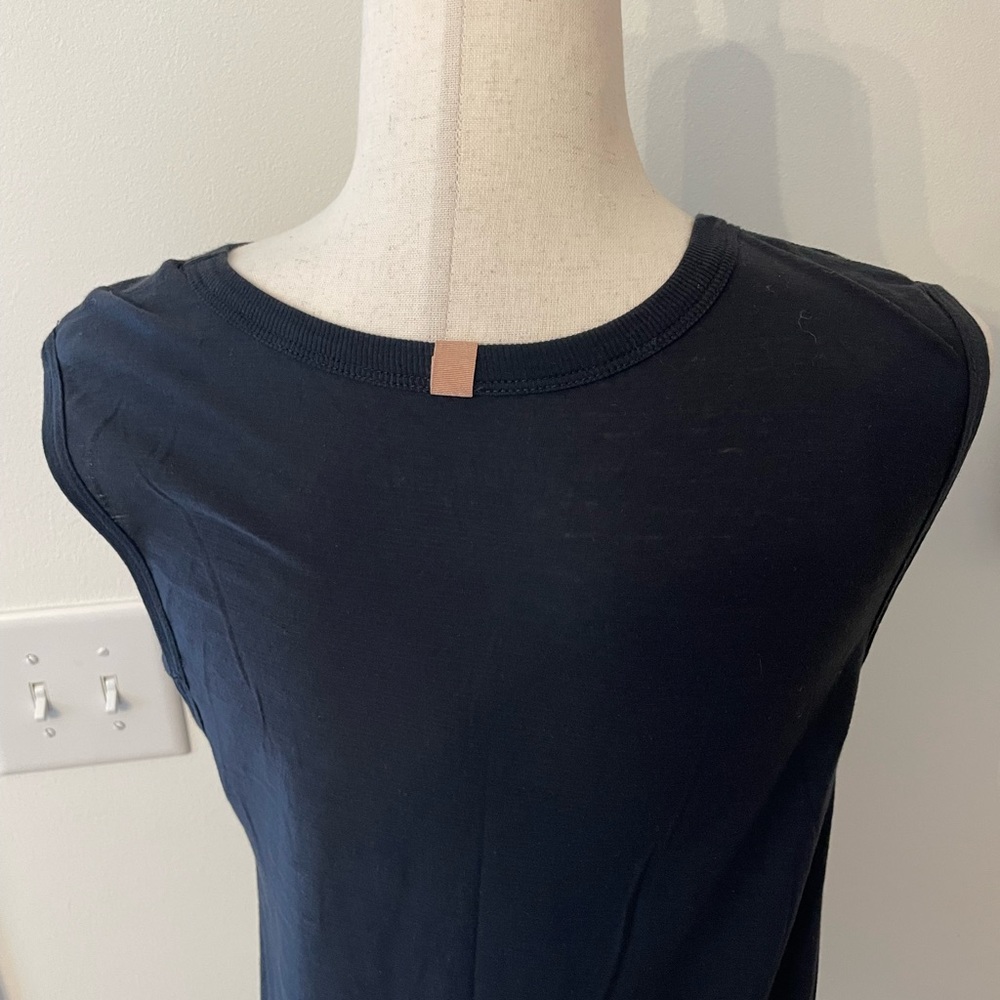 Lunya Restore Muscle Tee - Picture 6 of 15